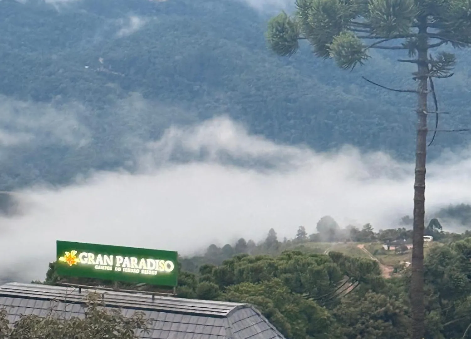 Apartamento Com Vista Resort Gran Paradiso Campos do Jordão ブラジル